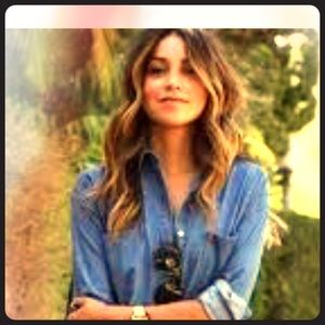 American Eagle long sleeve denim top with snaps